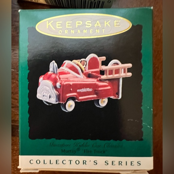 Keepsake New Miniature Ornaments Collectors Series - Picture 3 of 5